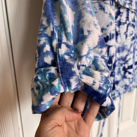 Ruby Rd. Blue and White Patterned Snap Jacket Blouse - Picture 7 of 8